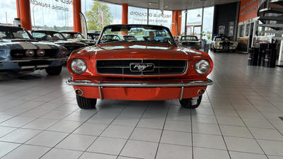 Ford Mustang Cabriolet 289 Ci V8 Popy Red 1965