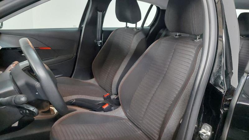 Peugeot 208 PureTech 100 s&amp;S Active Business