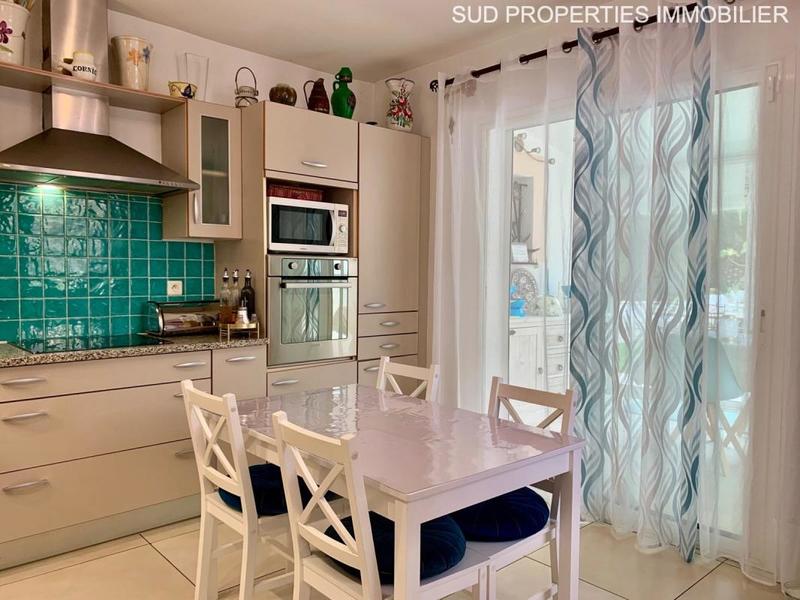 Villa - 161 m² - 5 pièces