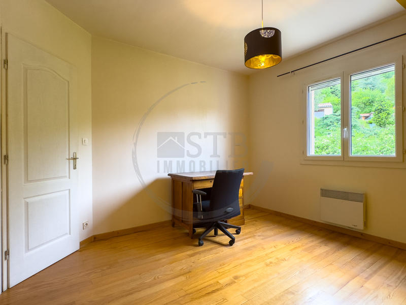 Villa - 145 m² - 6 pièces