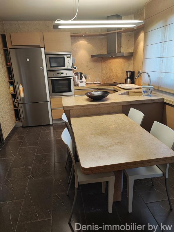 Maison - 138 m² - 5 pièces