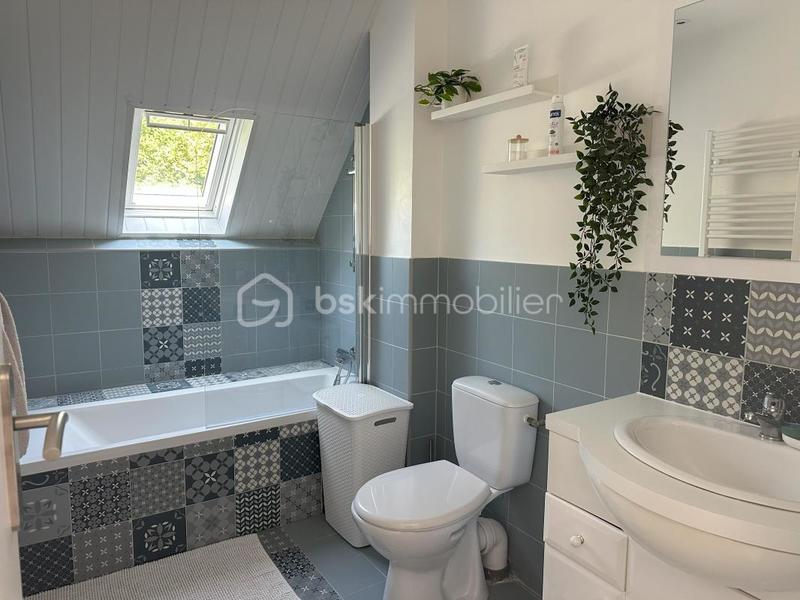 Maison - 160 m² - 6 pièces