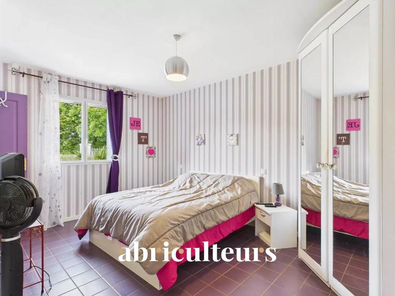 Maison - 175 m² - 6 pièces