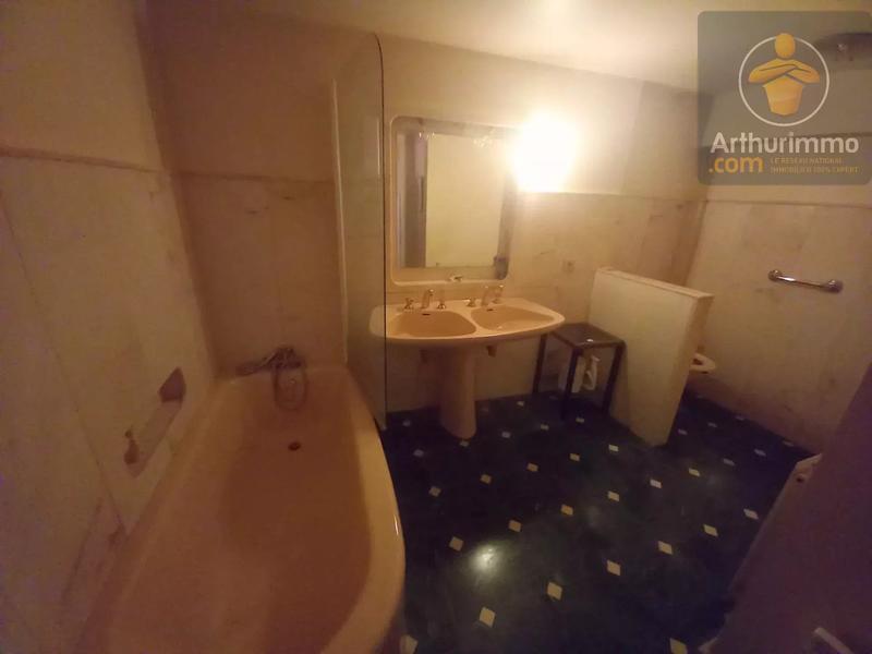 Maison - 193 m² - 7 pièces