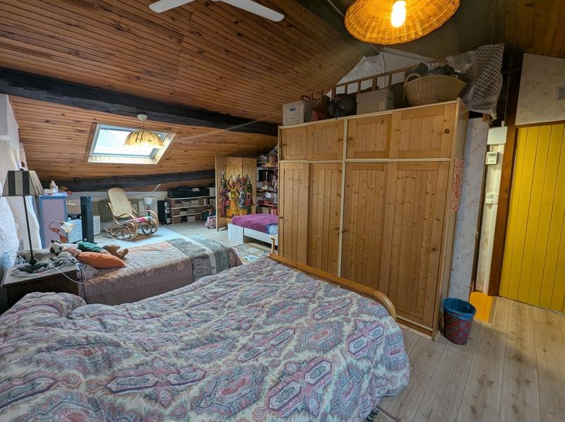 Maison - 121 m² - 5 pièces