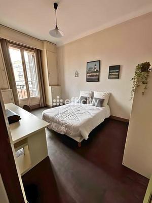 Appartement - 90 m² - 4 pièces