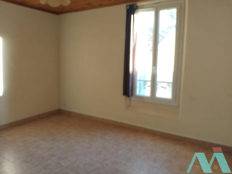 Maison de village - 84 m² - 4 pièces