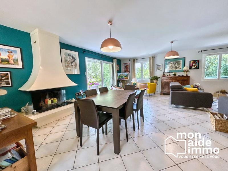 Maison - 150 m² - 5 pièces