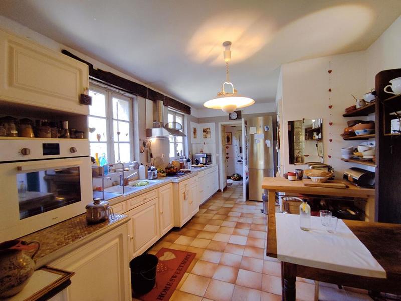 Maison - 183 m² - 7 pièces