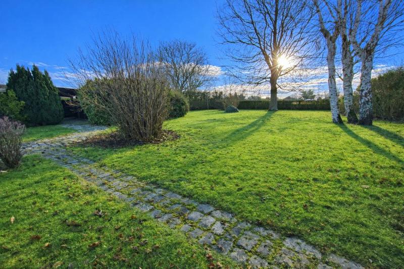 Maison - 282 m² - 10 pièces