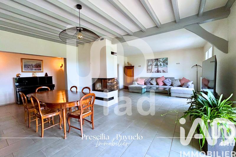 Maison - 279 m² - 9 pièces