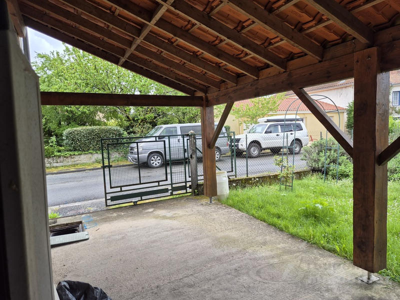 Maison - 179 m² - 8 pièces