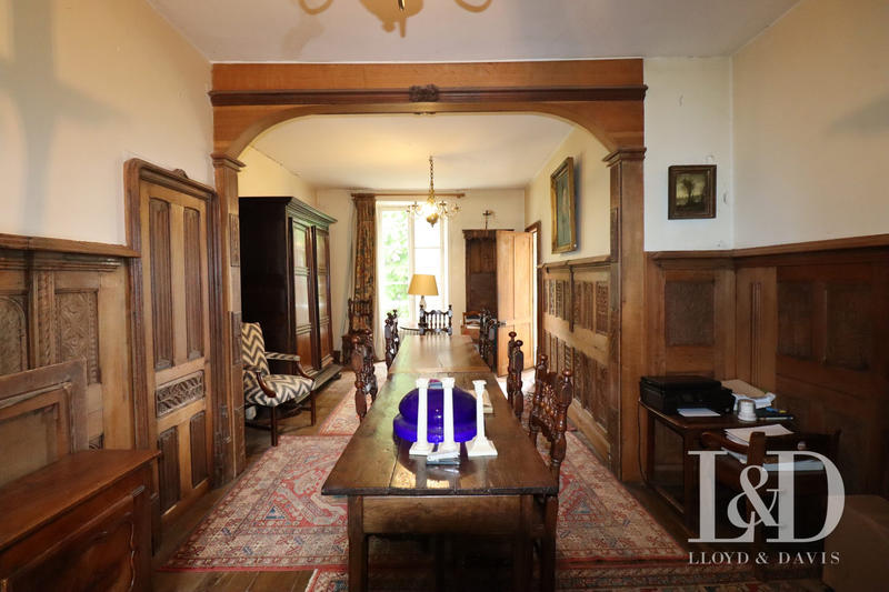 Bastide - 395 m² - 13 pièces