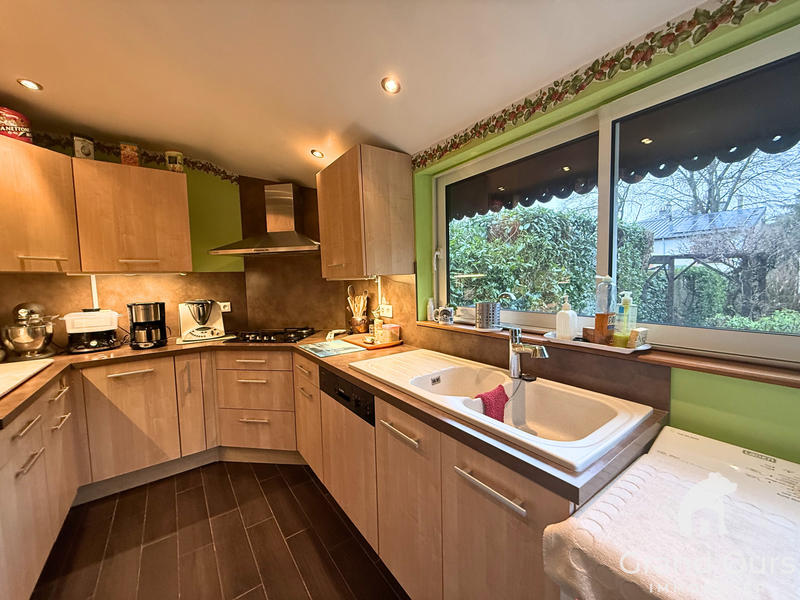 Maison - 142 m² - 6 pièces