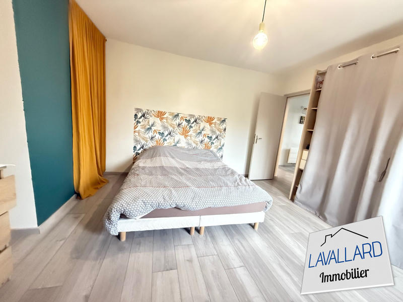 Maison - 100 m² - 6 pièces