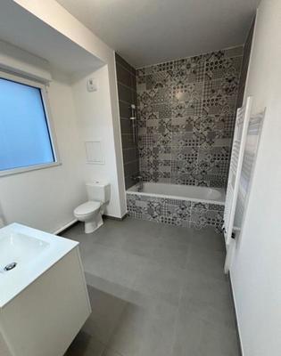 Appartement - 81 m² - 4 pièces