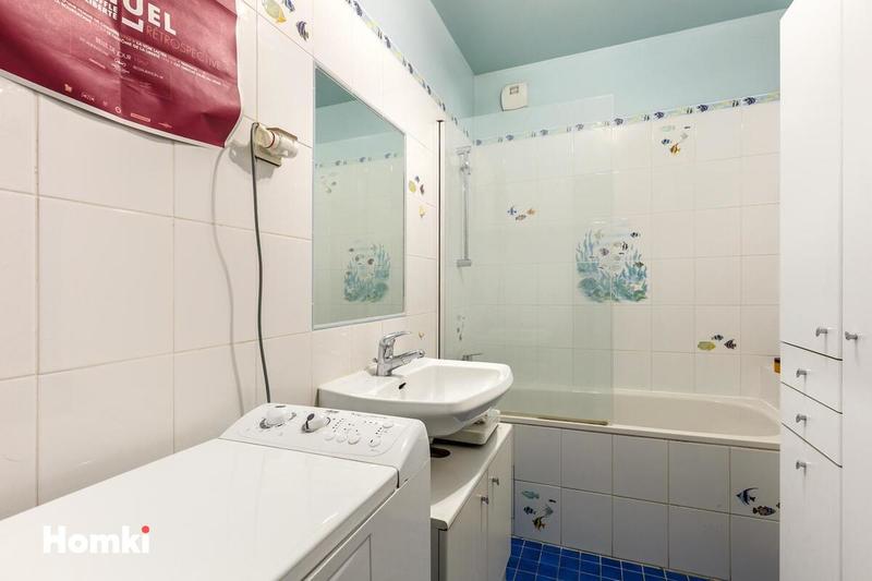 Appartement - 100 m² - 5 pièces