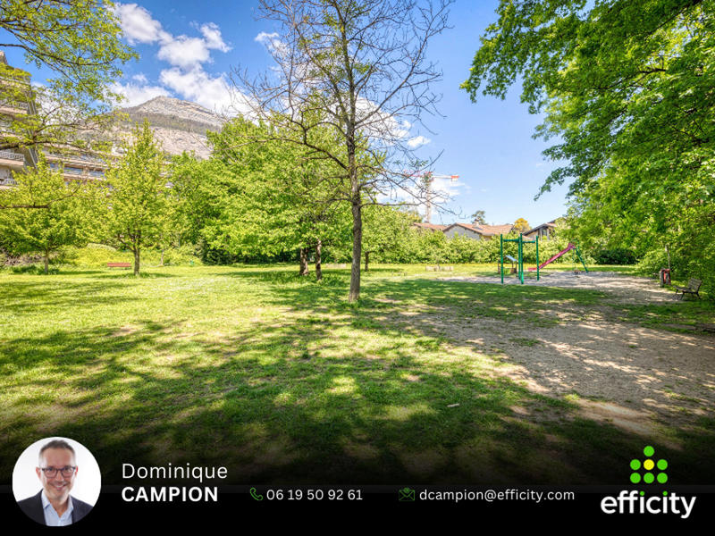 Appartement - 91 m² - 4 pièces