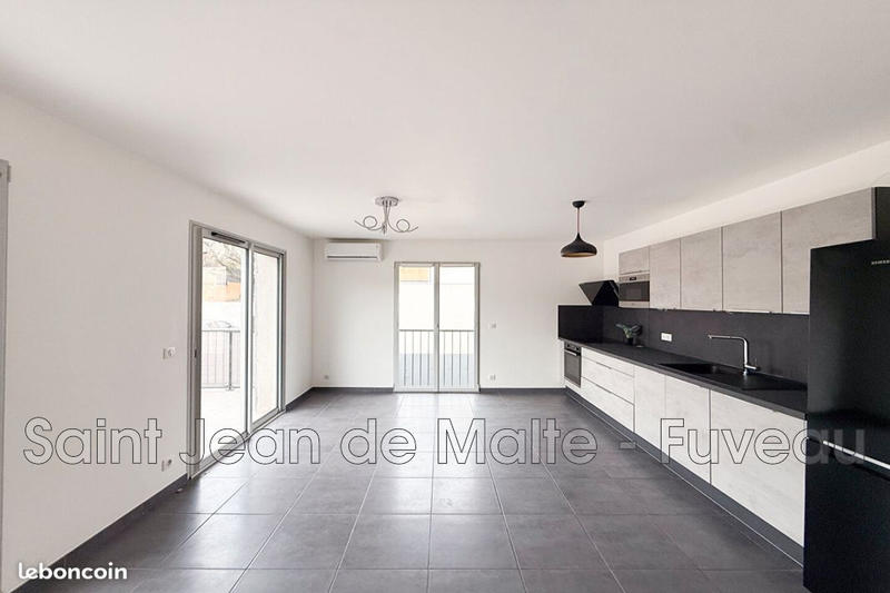 Appartement - 56 m² - 3 pièces