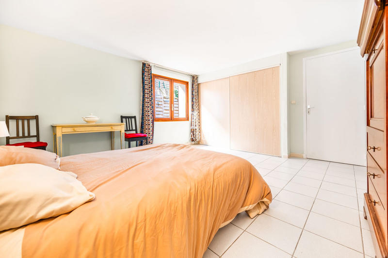 Maison - 196 m² - 6 pièces