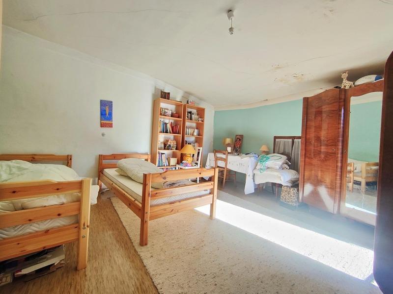 Maison - 95 m² - 5 pièces