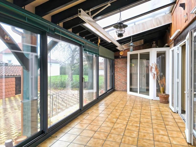 Maison - 158 m² - 8 pièces