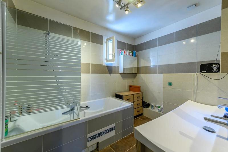 Maison - 126 m² - 6 pièces