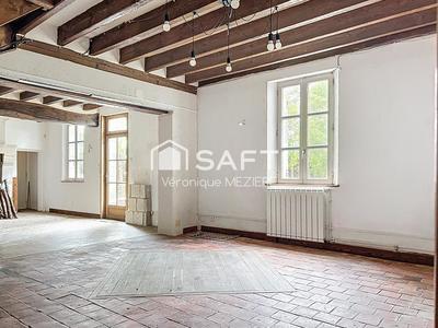 Maison - 178 m² - 11 pièces