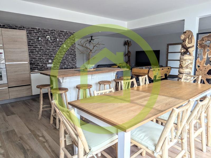 Appartement - 147 m² - 5 pièces