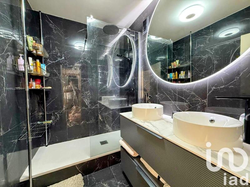 Appartement - 87 m² - 4 pièces