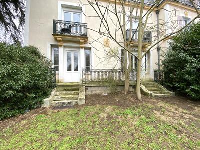 Appartement ancien - 76 m² - 3 pièces