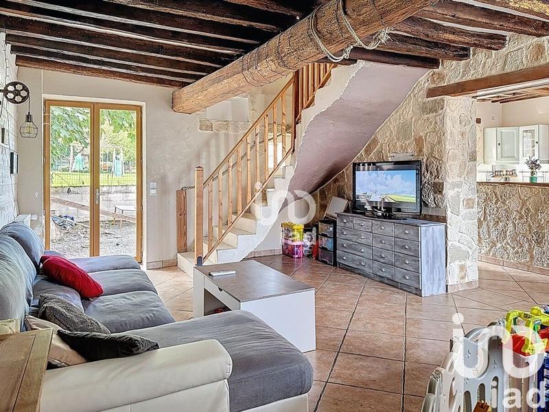 Maison - 89 m² - 5 pièces