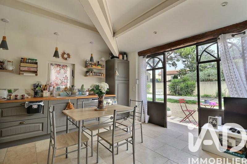 Maison - 180 m² - 7 pièces