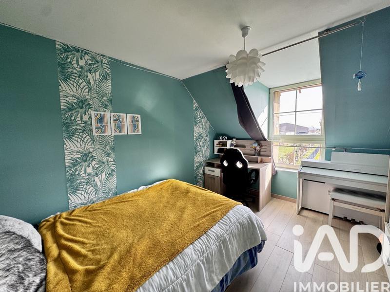 Maison - 279 m² - 11 pièces