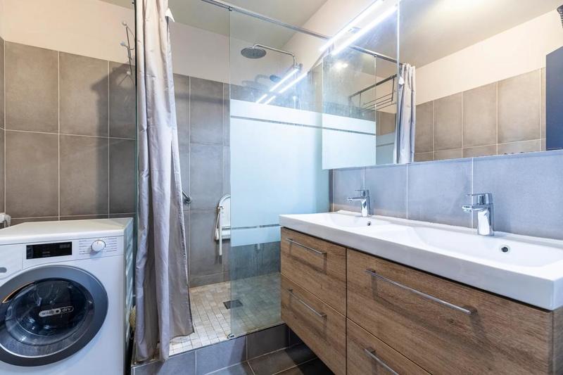 Appartement - 81 m² - 3 pièces