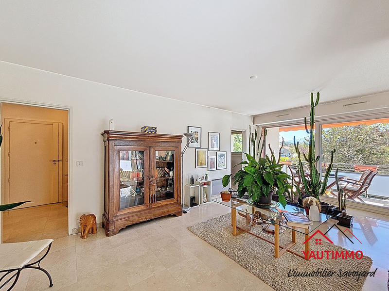 Appartement - 120 m² - 5 pièces