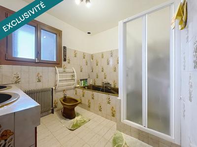 Maison - 206 m² - 6 pièces