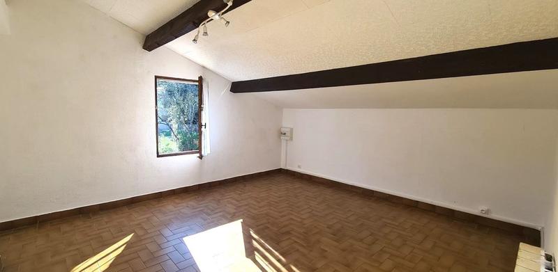 Maison - 282 m² - 9 pièces