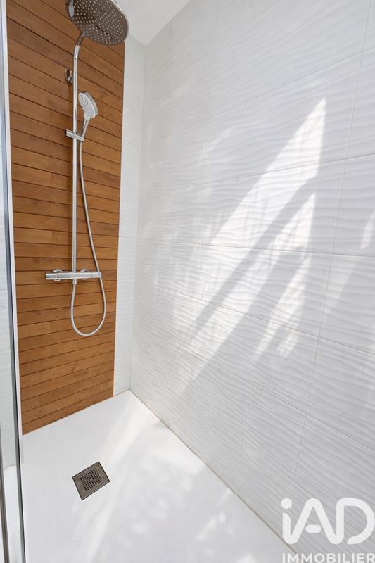 Maison - 165 m² - 6 pièces