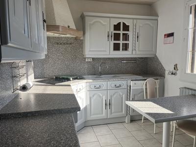 Maison - 98 m² - 5 pièces