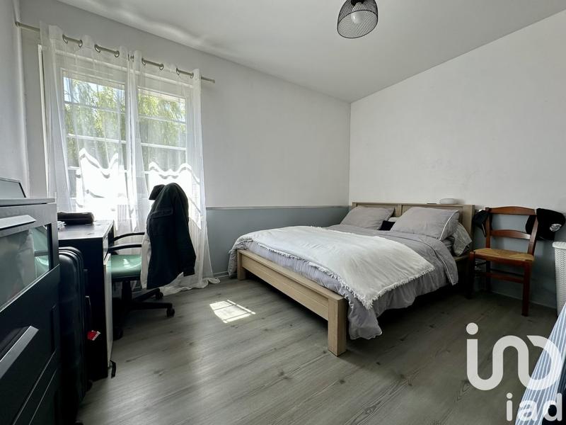 Maison - 180 m² - 8 pièces