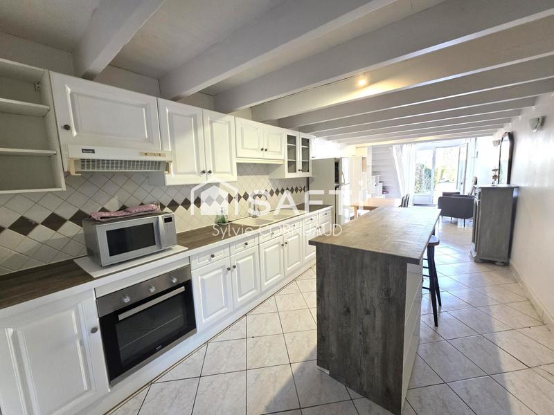 Maison de ville - 198 m² - 9 pièces