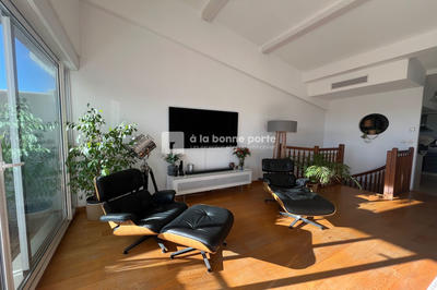 Duplex - 90 m² - 4 pièces