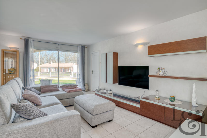 Maison - 190 m² - 8 pièces