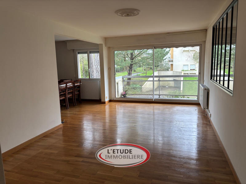 Appartement - 96 m² - 5 pièces