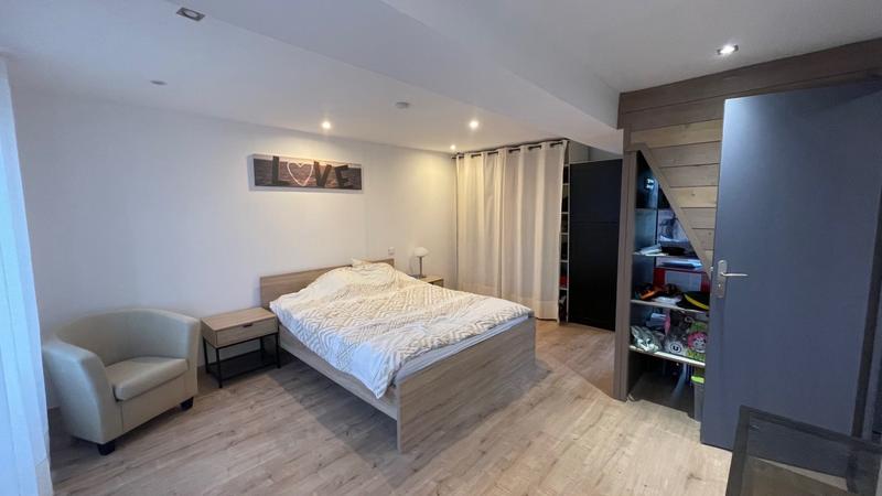 Maison - 93 m² - 4 pièces