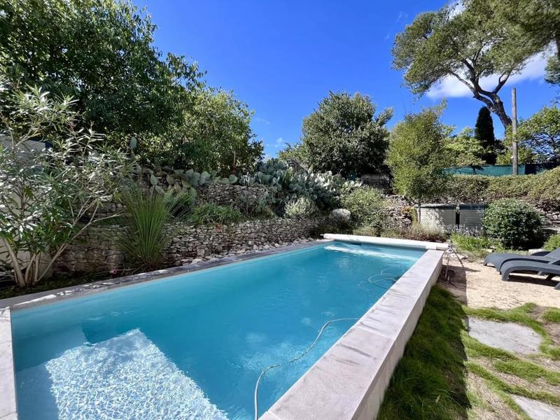 Maison - 170 m² - 5 pièces