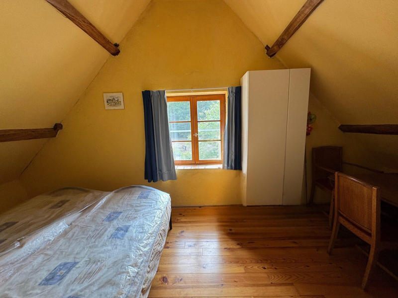 Maison - 220 m² - 8 pièces