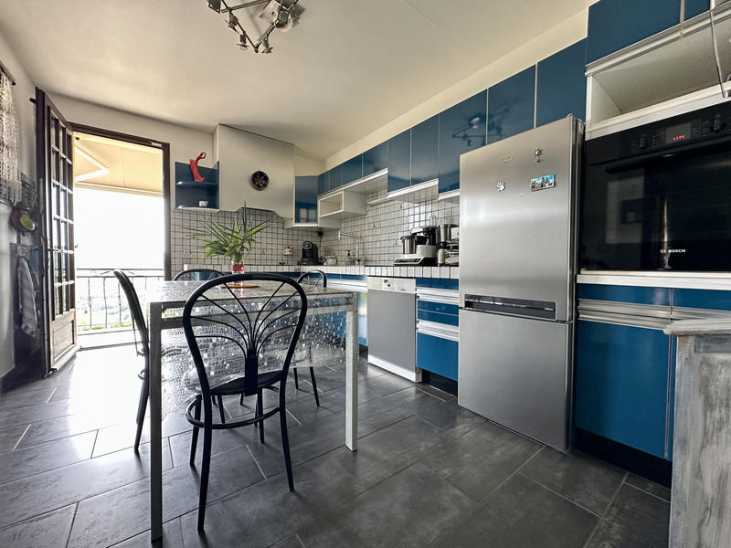 Maison - 170 m² - 6 pièces