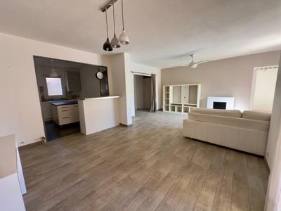 Villa - 103 m² - 5 pièces
